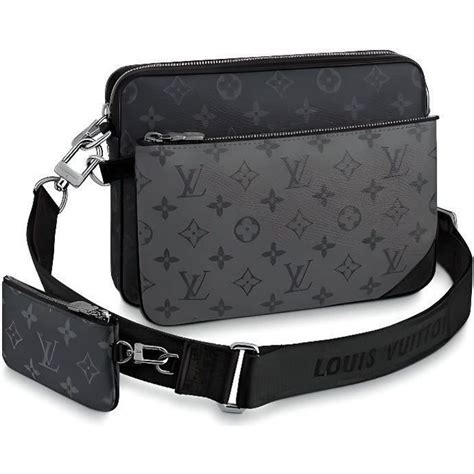 sacoche lv pas cher|sacoche macbook pro louis vuitton.